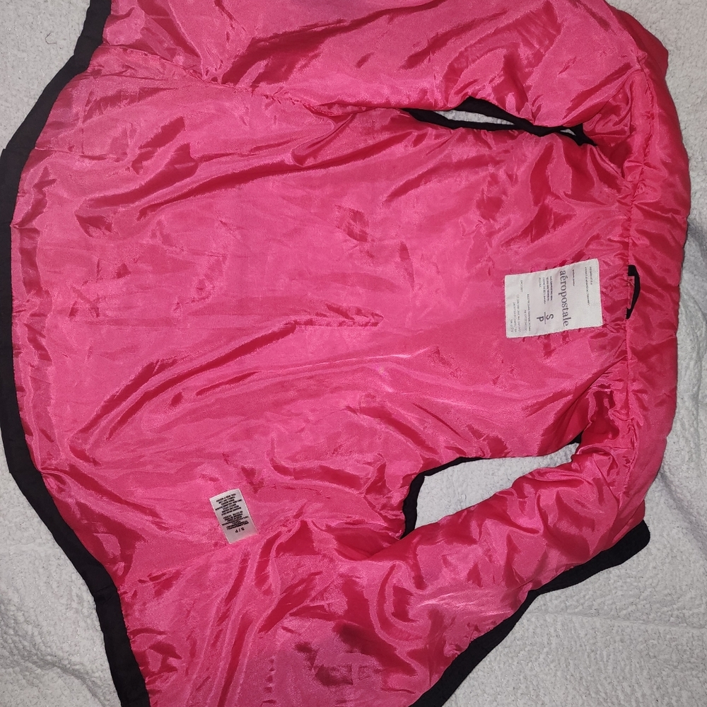 Puffer Vest - Picture 3 of 13
